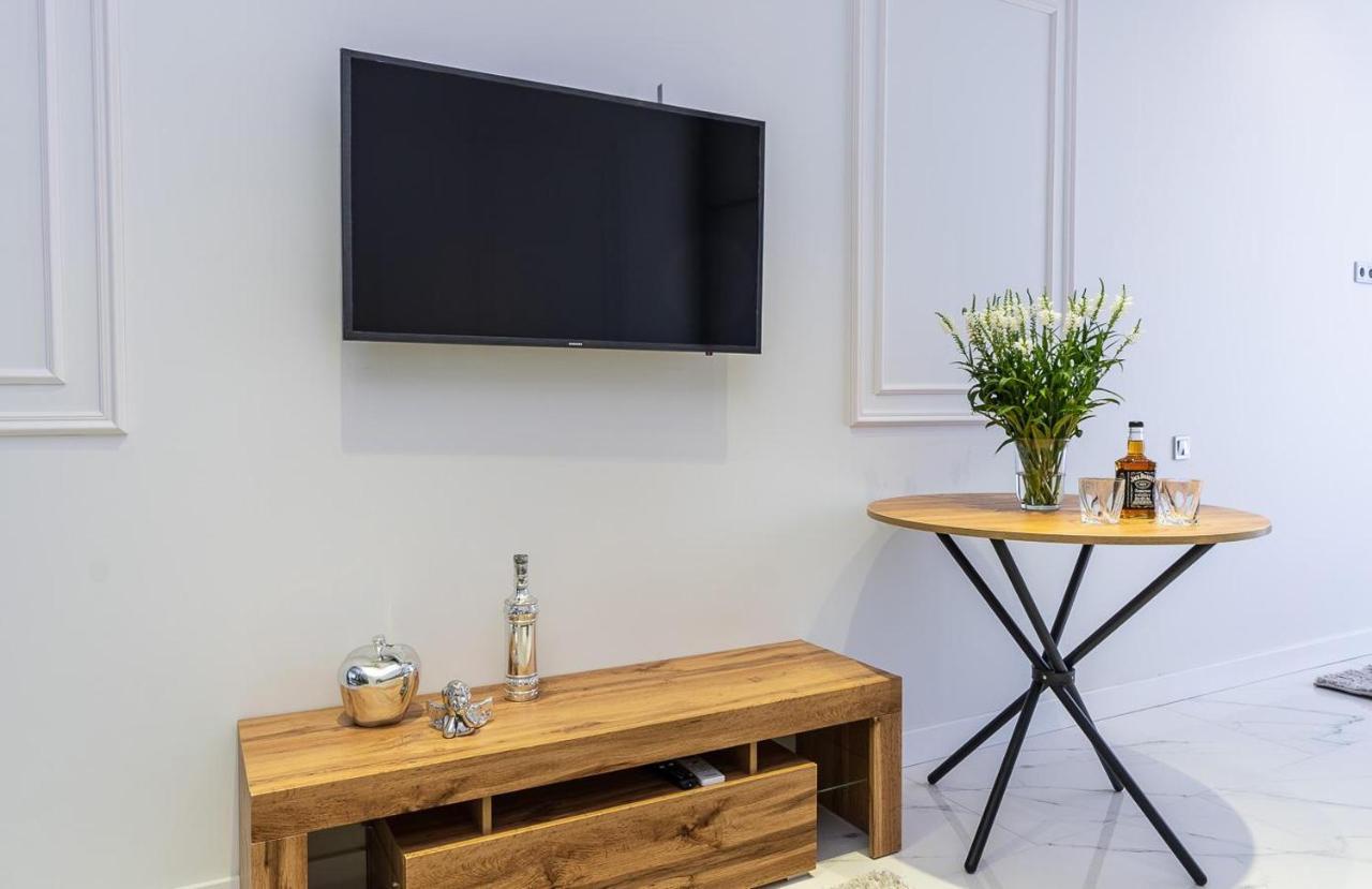 Fashionable Apartments. Smartplaza Metro Minskaya. Obolon 基輔 外观 照片