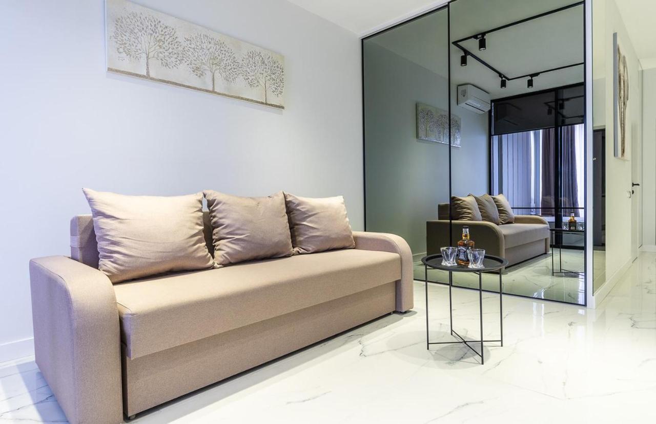 Fashionable Apartments. Smartplaza Metro Minskaya. Obolon 基輔 外观 照片