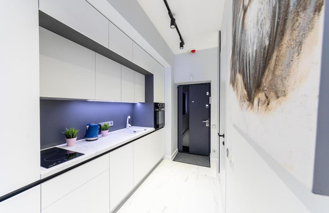 Fashionable Apartments. Smartplaza Metro Minskaya. Obolon 基輔 外观 照片