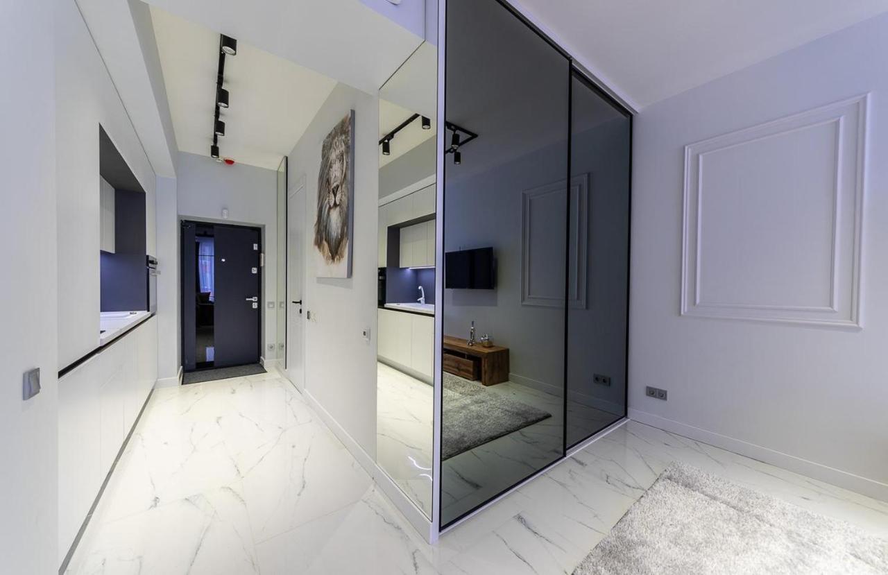 Fashionable Apartments. Smartplaza Metro Minskaya. Obolon 基輔 外观 照片