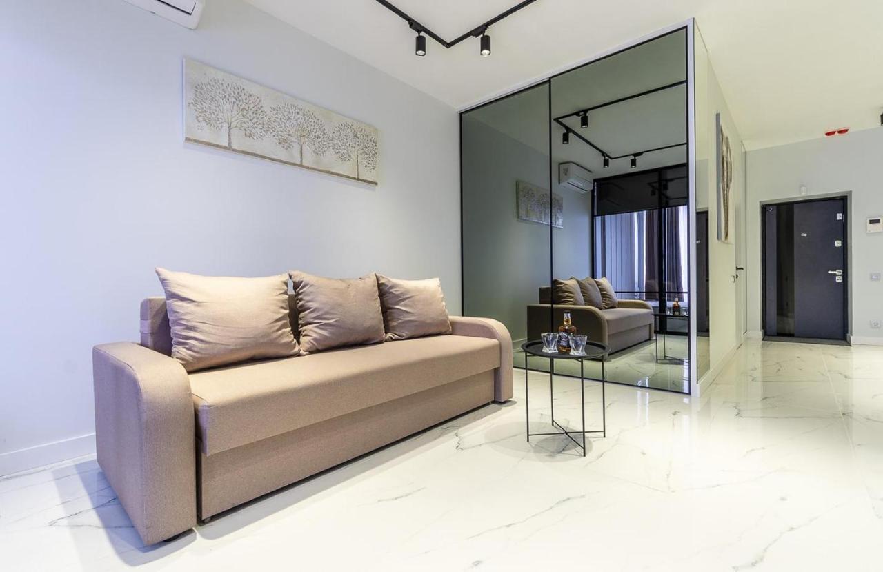 Fashionable Apartments. Smartplaza Metro Minskaya. Obolon 基輔 外观 照片