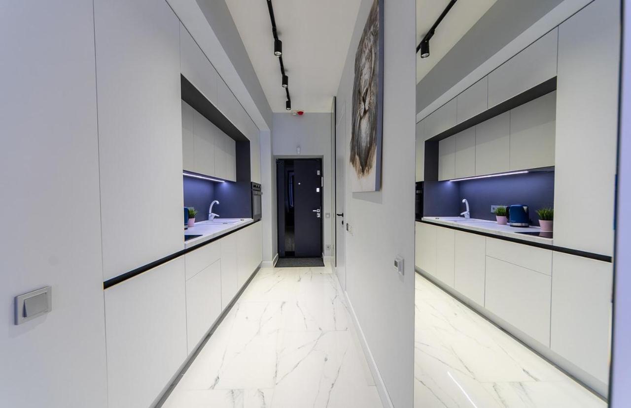 Fashionable Apartments. Smartplaza Metro Minskaya. Obolon 基輔 外观 照片
